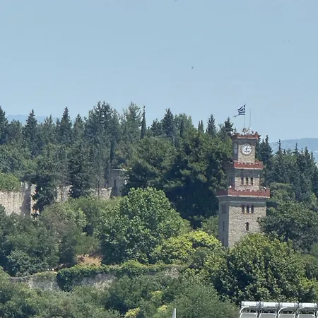 Luxury Loft 7-8 Lägenhet Tríkala